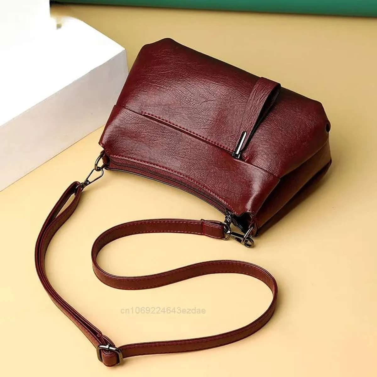 Crossbody bag atipasial leather ( maroon color ) - Image 4