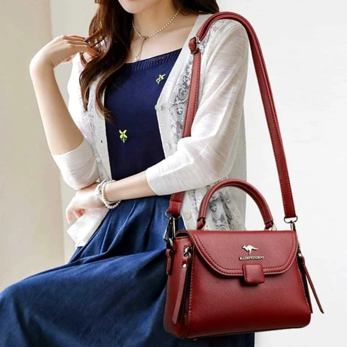 High Quality Kangaroo Handbag (Maroon)